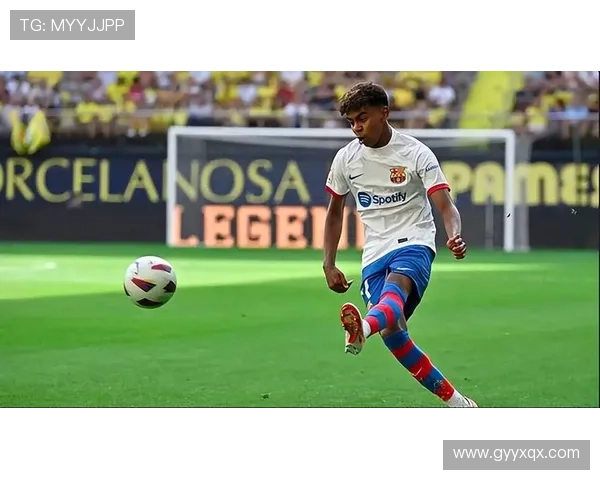 欧洲豪门鏖战再掀高潮青年新星闪耀足坛焦点之夜续写传奇篇章盛况